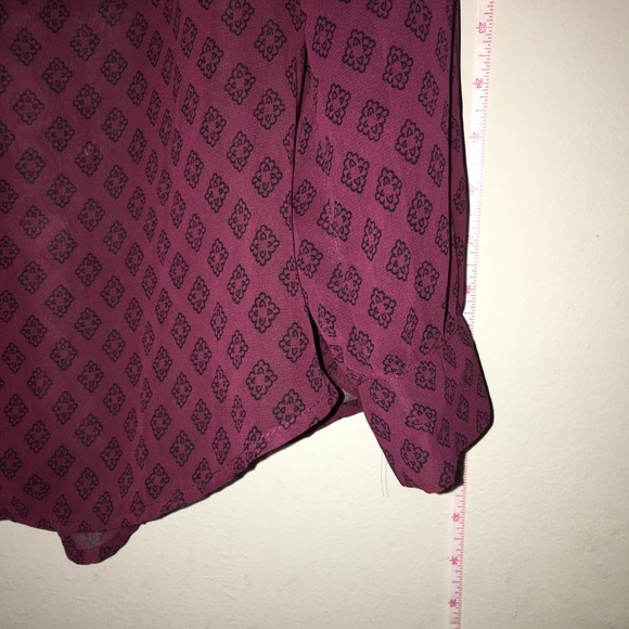 Merlot/Burgundy Diamond Pattern Button Down Blouse - Picture 5 of 12